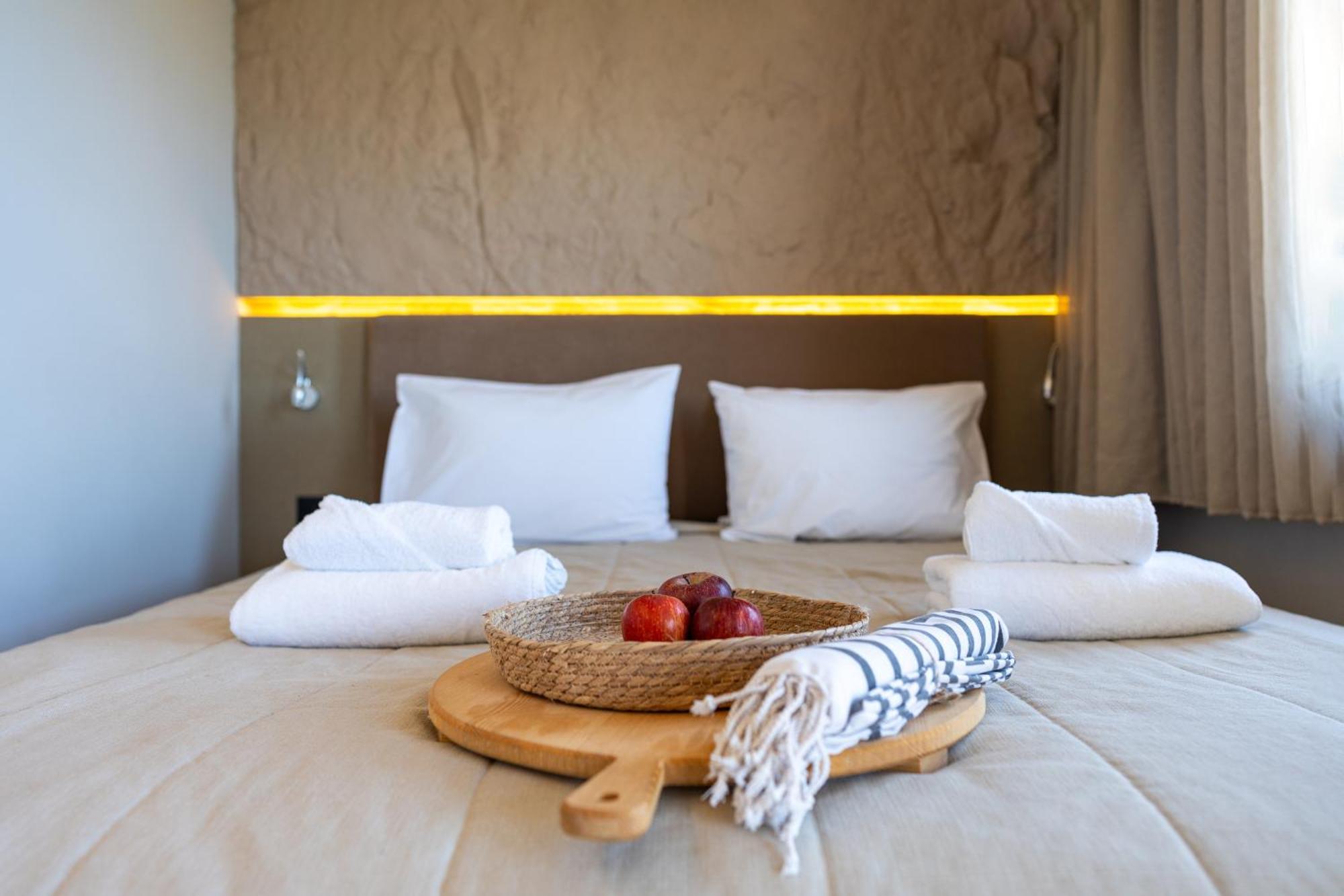 Al Mare Villas Kiotari Exterior photo